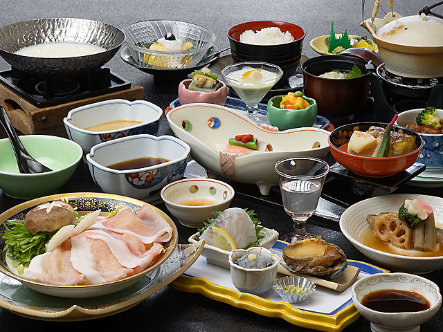 夕食一例(スタンダード)